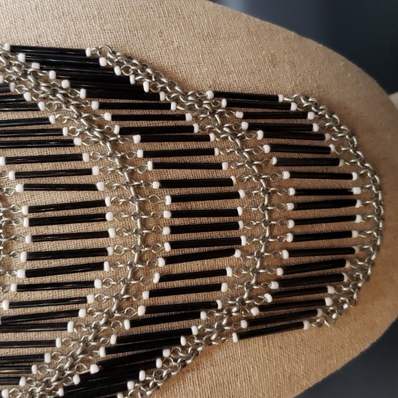 Vintage bib style Necklace - Picture 2 of 4